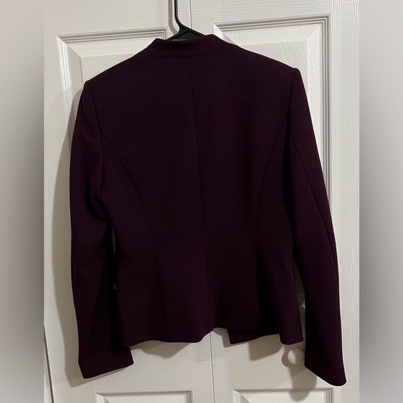 Calvin Klein Open Front Burgundy Blazer Size 6 - Picture 3 of 7